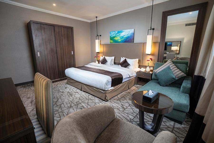 Aquila Aldiafah Hotel Djedda Buitenkant foto
