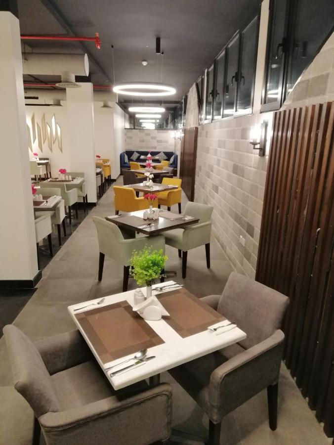 Aquila Aldiafah Hotel Djedda Buitenkant foto