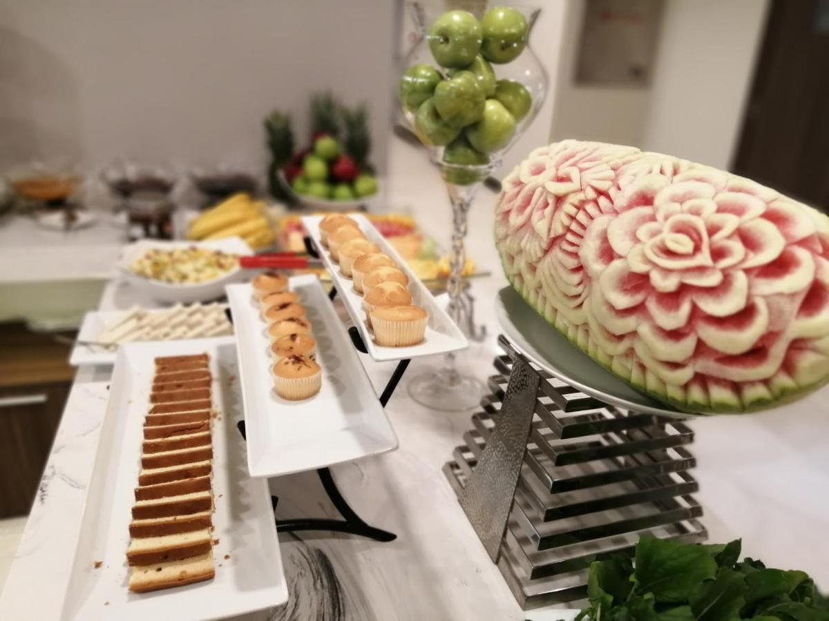 Aquila Aldiafah Hotel Djedda Buitenkant foto