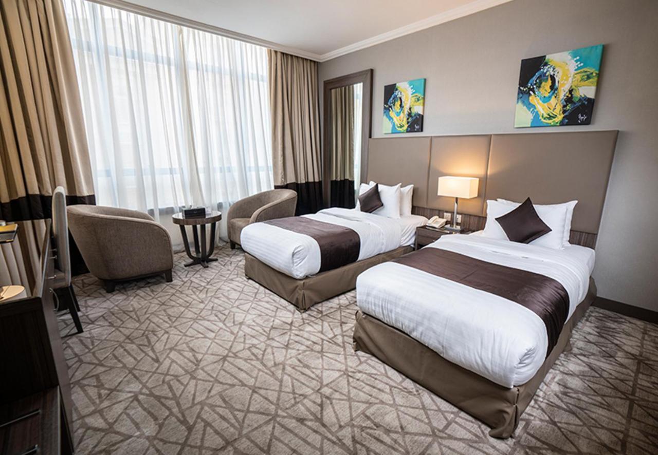 Aquila Aldiafah Hotel Djedda Buitenkant foto